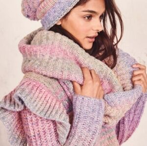 LOVESHACKFANCY EDWINA ALPACA BLEND RAINBOW INFINITI SCARF